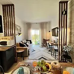 Stylish 1 By Homing